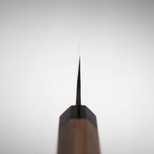 Cargar imagen en el visor de la galería, A thin cutting edge despite being double-edged allows for precise work.