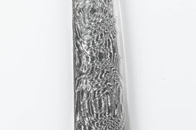 이미지를 갤러리 뷰어에로드, Unique Damascus patterns make for beautiful kitchen knives that perform well
