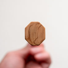 Cargar imagen en el visor de la galería, Cuchillo Wa-Petty JIN Acero SLD Mango de Olivo