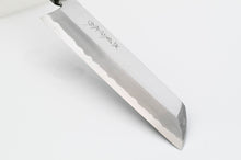 Load image into Gallery viewer, The tip of the blade points inwards, allowing for precise work.