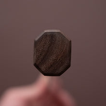 Cargar imagen en el visor de la galería, Cuchillo Nakiri Sazanami Damasco VG10 con mango de nogal
