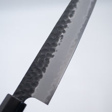 Load image into Gallery viewer, Sakai Ichimonji Mitsuhide, KURO Wa-Petty Japanese knife, made in Japan, Kurouchi finish close-up, Blue Super Steel blade texture
