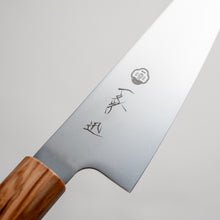 Cargar imagen en el visor de la galería, Cuchillo Santoku Pequeño JIN Acero SLD Mango de Olivo
